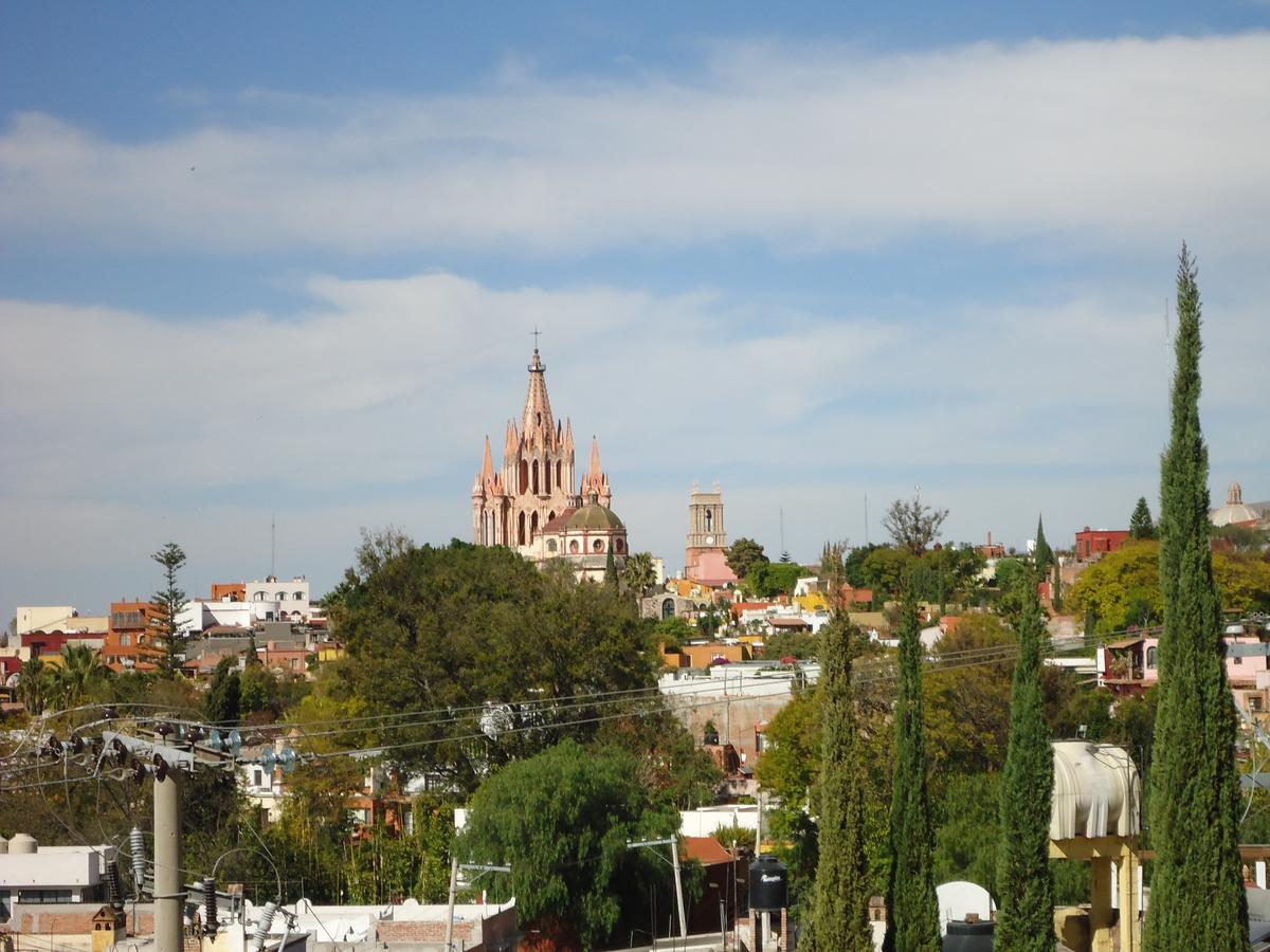 Casa De Los Abuelos Hotell San Miguel de Allende Exteriör bild